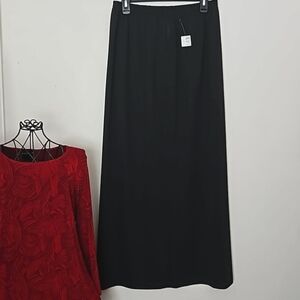 NWT Another Thyme Maxi Formal Skirt, Size 14.
